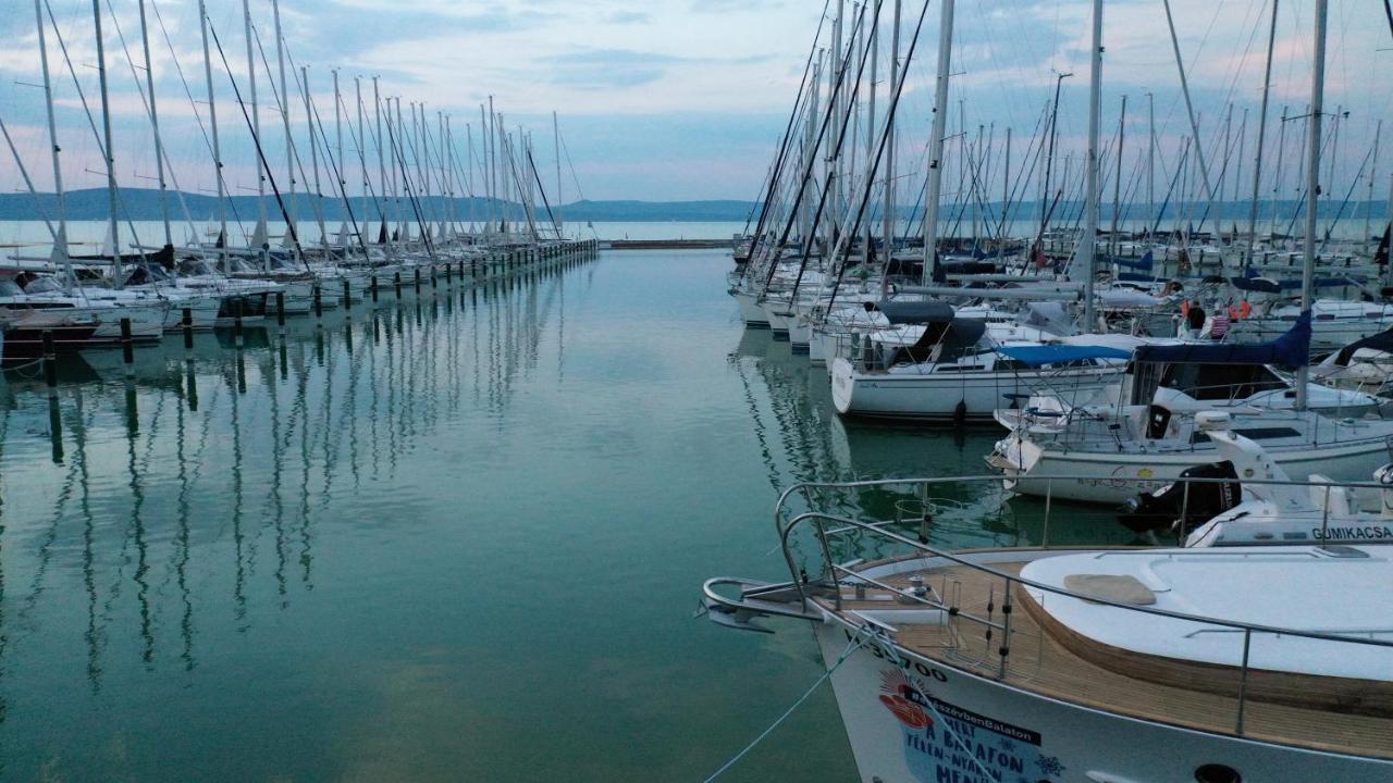 Prime Apartmans Balatonlelle Exterior foto