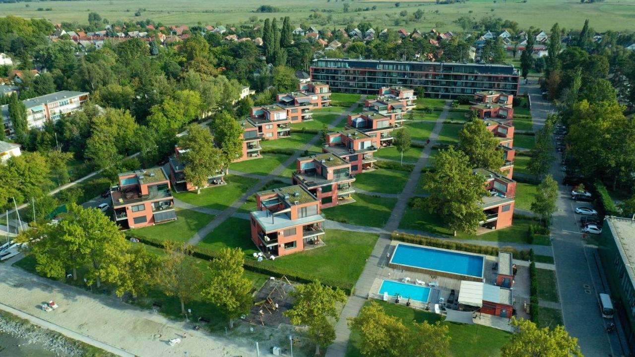 Prime Apartmans Balatonlelle Exterior foto